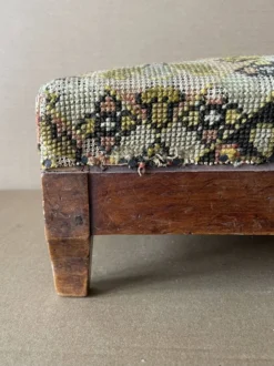 Old 19th Century Upholstered Footrest -Cozy Seats Store 00e1490d 9323 4367 9eb5 b3558b50464e