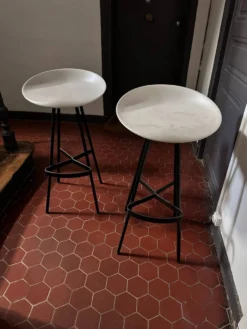Beretto Stool