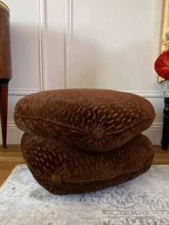 Vintage Velvet Pouf By Jacques Charpentier For Maison Jansen, 1970s 11 Vintage Velvet Pouf By Jacques Charpentier For Maison Jansen, 1970s -Cozy Seats Store 0c6ca4a0 ed4d 42ed b925 c6ca809f6e6d