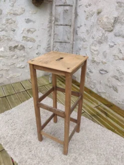High Wooden Stool -Cozy Seats Store 0f226dd6 e677 4180 8908 736ca6ed5988