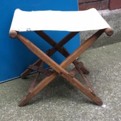 Folding Canvas Seat