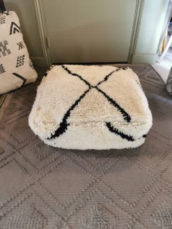 Benin Ouarain Pure Wool Pouf -Cozy Seats Store 12b9fa80 d803 43b9 bf8e eb522035b0a3