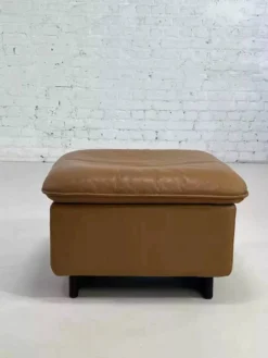 Leather Ottoman DS 49 80s By De Sede -Cozy Seats Store 18e18dc3 53ba 4e4e 8aae af1f909c3429