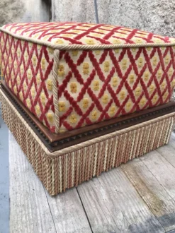 Pouf, Footrest 29 Pouf, Footrest -Cozy Seats Store 193ff865 9c8e 48e5 bd89 af7601912aa6