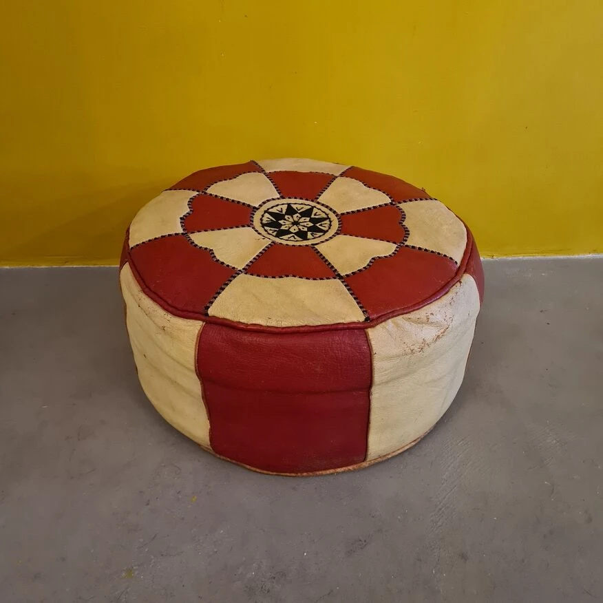 Vintage Leather Pouf From The 1960/70s. 4 Vintage Leather Pouf From The 1960/70s. - Image 4