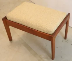 Deense Voetenbank 'Arnborg' 18 Deense Voetenbank 'Arnborg' -Cozy Seats Store 1cfe8b52 d87a 4b05 b7c5 8b17c8802455