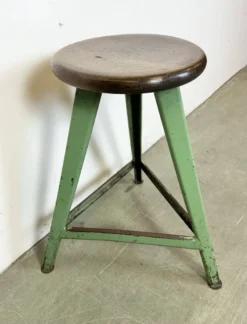 Green Industrial Workshop Stool, 1960s -Cozy Seats Store 1ef19f64 8722 4858 bc1c 7084ef399047