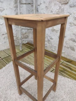 High Wooden Stool -Cozy Seats Store 20bc856e c8ef 4cdd b034 054d00beea5e
