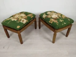 Pair Of Vintage Oak Poufs -Cozy Seats Store 2819b077 33f6 48aa a388 31572aa2367c