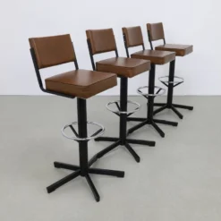 4x Bar Stool In Metal And Leatherette, 1970s -Cozy Seats Store 303e37a0 de46 4d4b 95c3 3ee6cf52956c