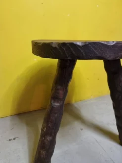 French Wooden Tripod Stool, 1970s -Cozy Seats Store 35653e87 8a51 4949 b328 4a9a8d82d986