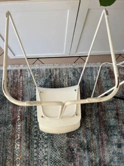 Kristalia Designer Stool -Cozy Seats Store 3714b3e5 1733 43f9 94e1 1de8762f0b3d