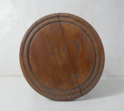 Old Tripod Stool In Beaded Wood For Plants 10 Old Tripod Stool In Beaded Wood For Plants -Cozy Seats Store 423ba341 7b4a 4cac 9f02 77bfc78d68a6