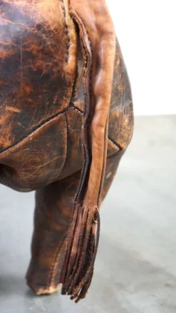 Amazing Design Ottoman/footstool "The Bull" By Dimitri Omersa From The 1960s -Cozy Seats Store 433fa737 1f7f 471b abbb 30e5d15cd972