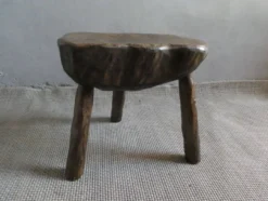 Cowherd Stool, Milking, Solid Wood, 1950s -Cozy Seats Store 43c6ad55 6e43 4670 aedc d4855d4be479