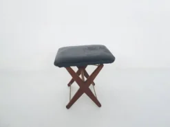 Vintage Adjustable Foor Stool In Teak And Vinyl, The Netherlands 1960's -Cozy Seats Store 46748e88 6fe9 4f71 ab47 f23aa4fa0d7f