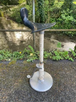 Vintage Hydrolic Industrial Stool -Cozy Seats Store 4cb2151d d3bd 4958 84ce 6688fe6ab42c