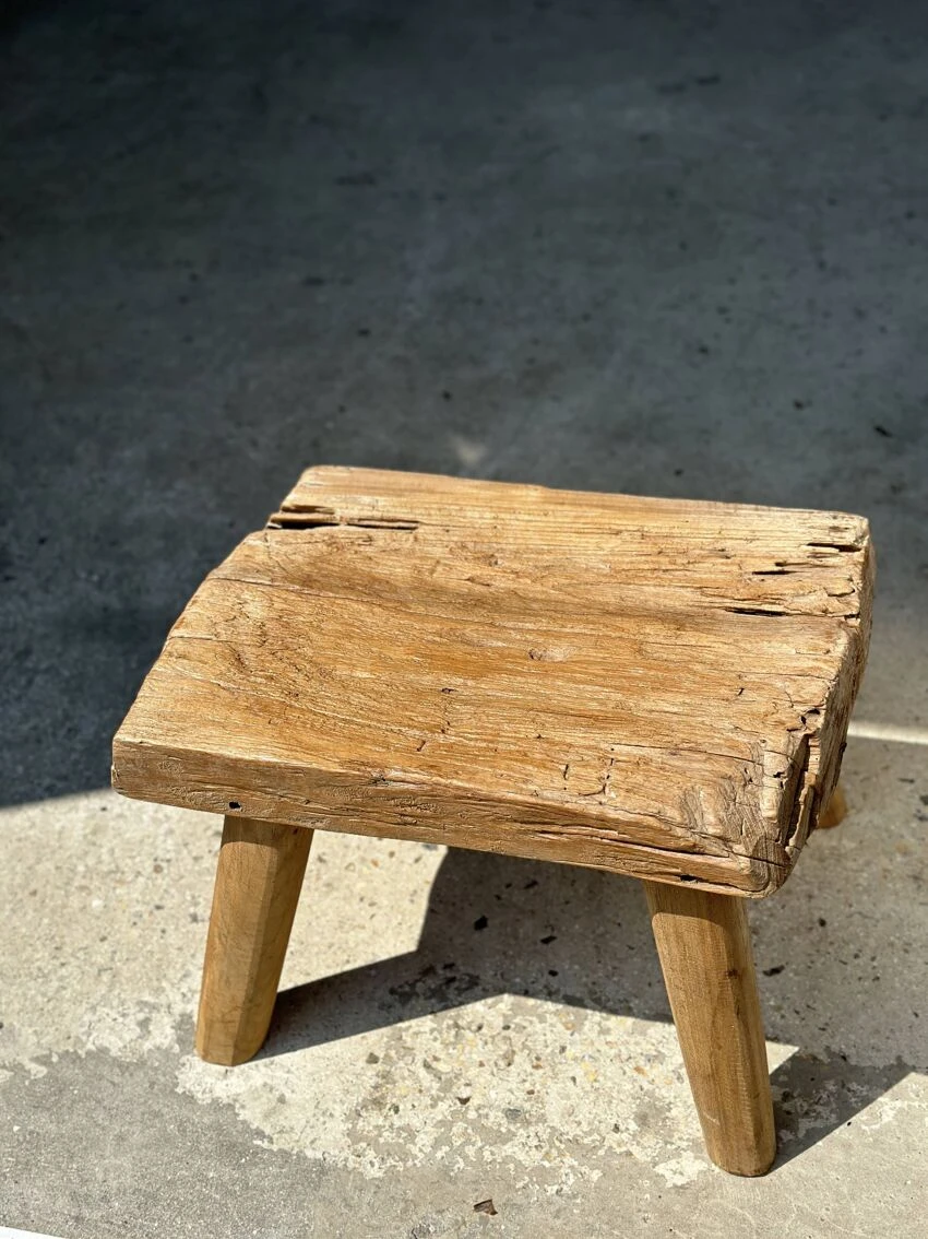 Small Side Table Or Stool In Four-legged Blond Teak H:30 L43 L30 10 Small Side Table Or Stool In Four-legged Blond Teak H:30 L43 L30 - Image 10