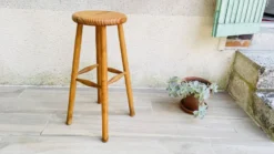 Vintage Chalet Style High Stool -Cozy Seats Store 55dc1086 b1fb 45d5 ada7 d3860e10cdc0