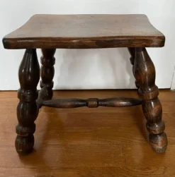 Vintage Wooden Footrest -Cozy Seats Store 5cba9244 189e 4269 b186 709d32403cf0