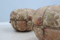 Art Decò Vintage Pouf Set Of 2, Italy 1930s -Cozy Seats Store 64c6db34 35c9 4716 810e cfc32f4890c4