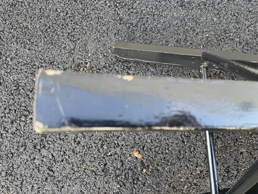 Screw Stool 16 Screw Stool - Image 16