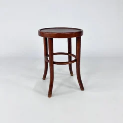 Bentwood Austria Stool, 1940s -Cozy Seats Store 672f3ab7 fefd 48c1 9ce7 bec4ccd46acb