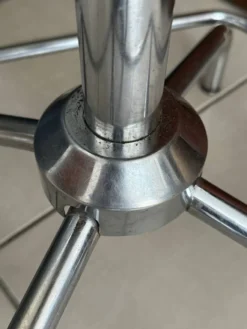 Old Industrial Workshop Chair -Cozy Seats Store 697f41c4 5be4 4f49 99c4 bb3b7d4bfb25