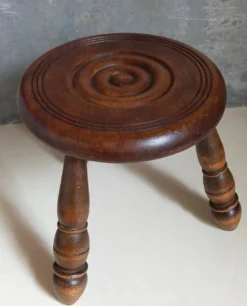Low Tripod Stool In Vintage Turned Solid Wood -Cozy Seats Store 7004cc6c 0db4 4d60 beac f0346dd745e8