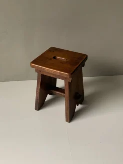 Tabouret / Table D’appoint En Bois Massif -Cozy Seats Store 72fff179 1c0d 4111 b675 25f62714404d