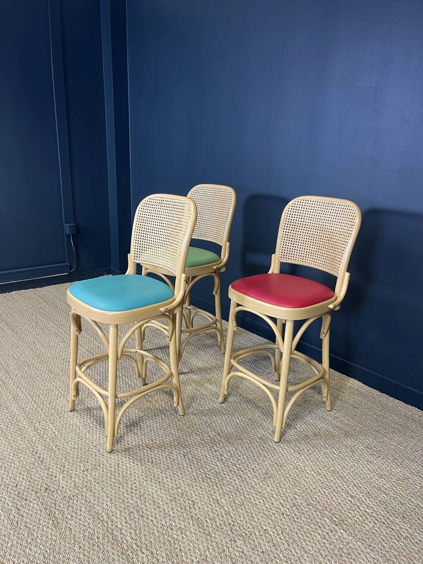 Set Of 3 Thonet Type High Chairs In Light Wood, Canework And Colored Skai 2 Set Of 3 Thonet Type High Chairs In Light Wood, Canework And Colored Skai - Image 2