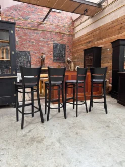 Set Of 4 High Bar Chairs From The 80s -Cozy Seats Store 75d9fe0b 9d60 4700 acbc 48e777fad65e