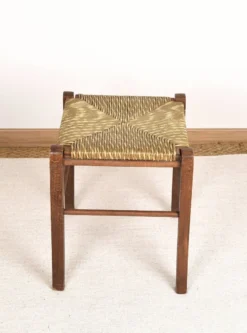 Vintage Stool, Square, In Solid Wood, Straw Seat. -Cozy Seats Store 7648d109 0ef8 4728 87e4 16b35a0dc31c
