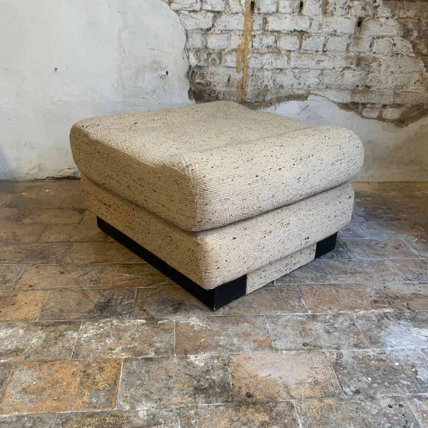 Large Ottoman – Pouf From The 70s In The Style Of Roche Bobois 7 Large Ottoman – Pouf From The 70s In The Style Of Roche Bobois - Image 7