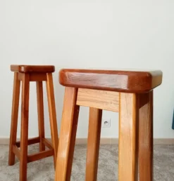 High Stool In Solid Oak From The 70s 14 High Stool In Solid Oak From The 70s -Cozy Seats Store 7a9324de f0a9 404c a50d 1663f99e5d11