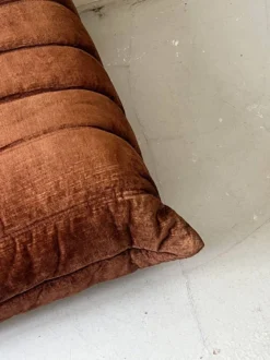 Ligne Roset Velvet Pouf, TOGO Model 1st Edition 1970 -Cozy Seats Store 7b5b2976 db46 47bd a052 663948d00e9f