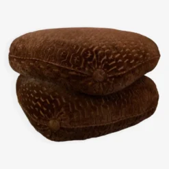 Vintage Velvet Pouf By Jacques Charpentier For Maison Jansen, 1970s 13 Vintage Velvet Pouf By Jacques Charpentier For Maison Jansen, 1970s -Cozy Seats Store 7ccbe08f 01c3 41aa 8027 1435ad600108