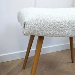 Vintage White Ottoman -Cozy Seats Store 7dbb6d7a 7fc2 48d9 9215 b4d0dd4bbf30