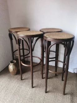 Set Of 4 High Bistro Stools In Curved Wood And Canework. 28 Set Of 4 High Bistro Stools In Curved Wood And Canework. -Cozy Seats Store 813b2344 c3fe 4edb 9a02 67b23ee41eec