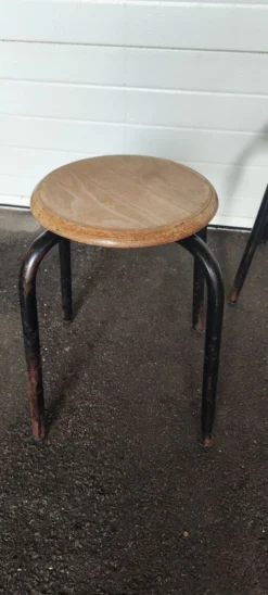 Set Of 4 Metal And Wood School Stools -Cozy Seats Store 830b45b8 02c1 4e66 a50d c1269699219f