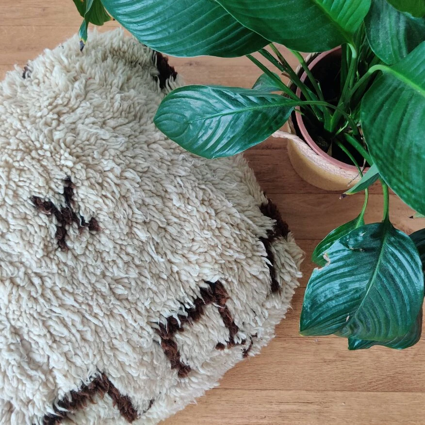 Ethnic Béni Ouarain Berber Pouf 2 Ethnic Béni Ouarain Berber Pouf - Image 2