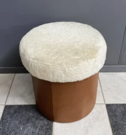 Brown Leatherette Pouf With Fluffy Top Lid 1970s -Cozy Seats Store 8ba4dade 94b2 4412 82db cdd903c0cbcb