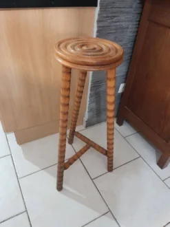 Pedestal Table Turned Wooden Stool Vintage 50s -Cozy Seats Store 8ebe43c5 54af 44e2 8111 25d1e6c88e82