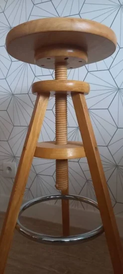 Large So-called “watchmaker” Screw Stool In Solid Beech. -Cozy Seats Store 8f1cf85f 654e 4c91 b7f9 a417dcb24e96