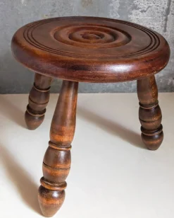 Low Tripod Stool In Vintage Turned Solid Wood -Cozy Seats Store 957eaeba f346 4e79 8202 00704bc5c2dd