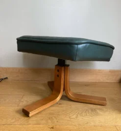 Scandinavian Footrest In Leather, 20th Century -Cozy Seats Store 95cca14a 7641 4d2a aebe cdf36c4e262e