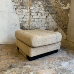 Large Ottoman – Pouf From The 70s In The Style Of Roche Bobois 25 Large Ottoman – Pouf From The 70s In The Style Of Roche Bobois -Cozy Seats Store 96de6ec4 4599 4ac8 b96d 3c1ad19c9971