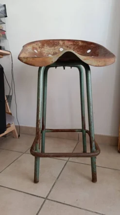 Tractor Seat Stool -Cozy Seats Store 984e2ce2 ae83 45eb b3b6 6bb0684fc4a3