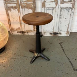 Adjustable Singer Stool 1920 -Cozy Seats Store 9997019d 4df3 4193 bf5e 0ed2b0e9ec38