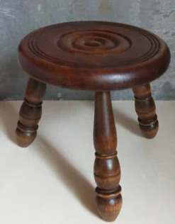 Low Tripod Stool In Vintage Turned Solid Wood -Cozy Seats Store a09780a8 bbd7 4bef 809d 7b47d8e85811